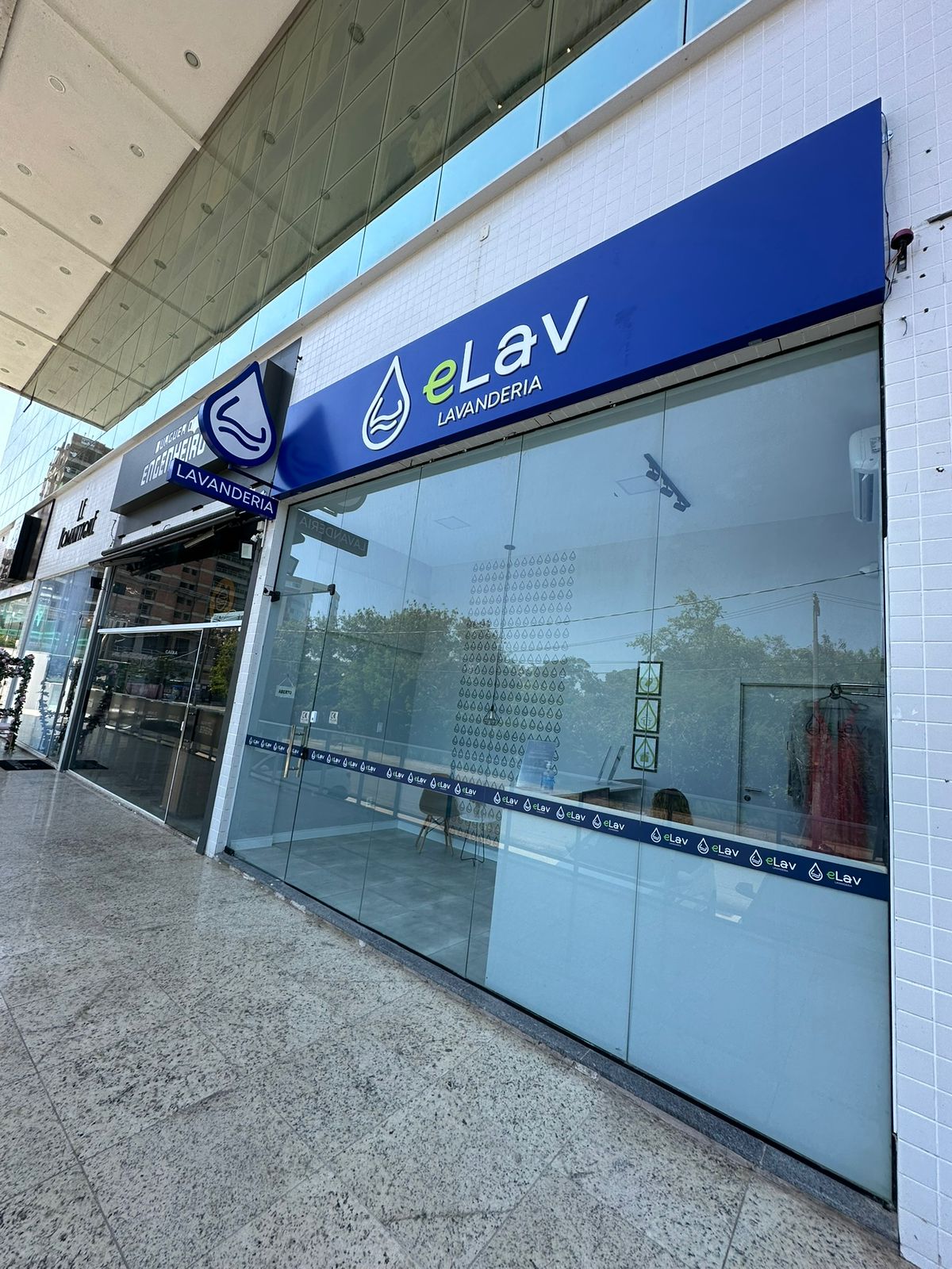 Loja eLav Peninsula - foto 3