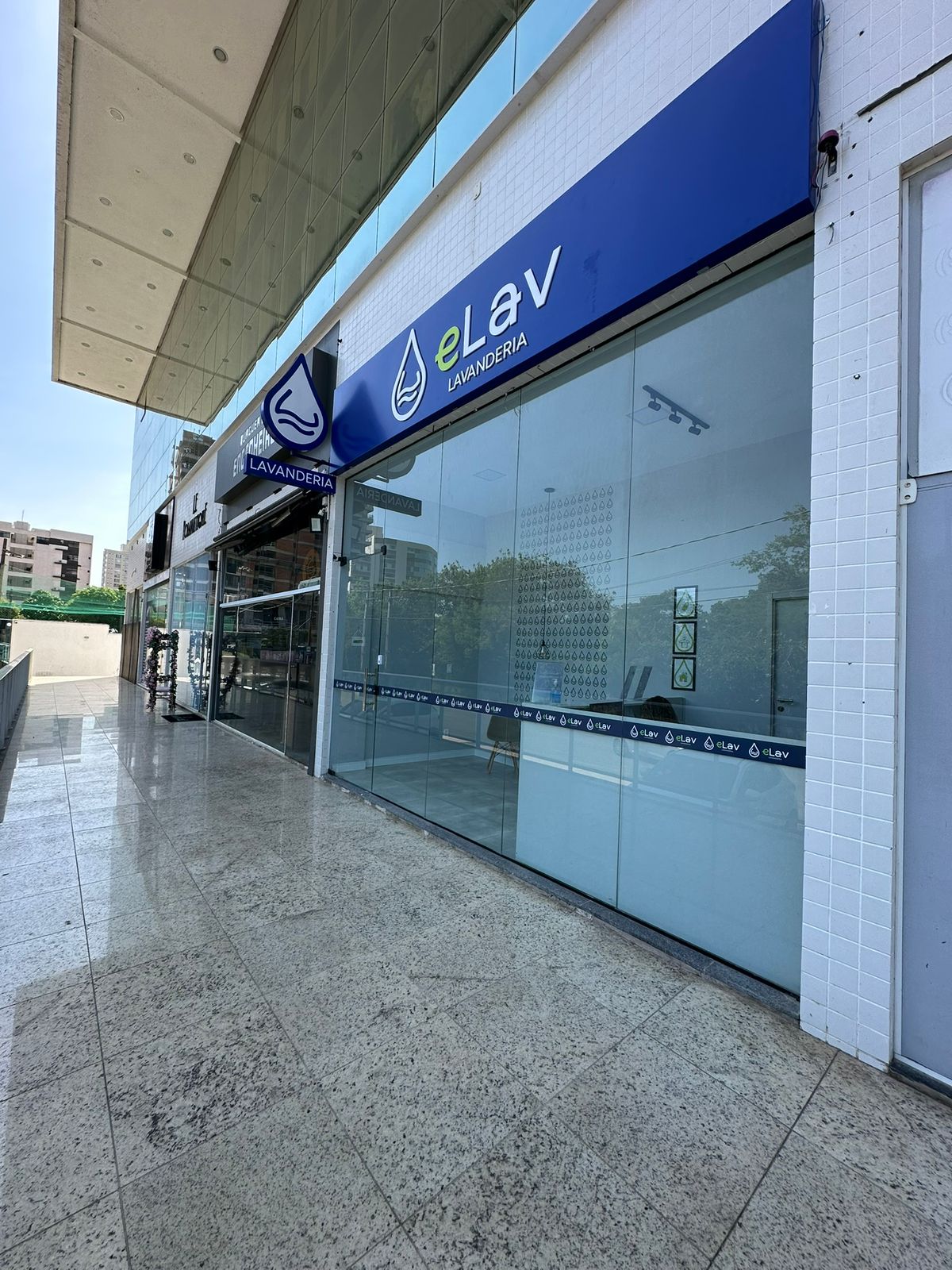 Loja eLav Peninsula - foto 4